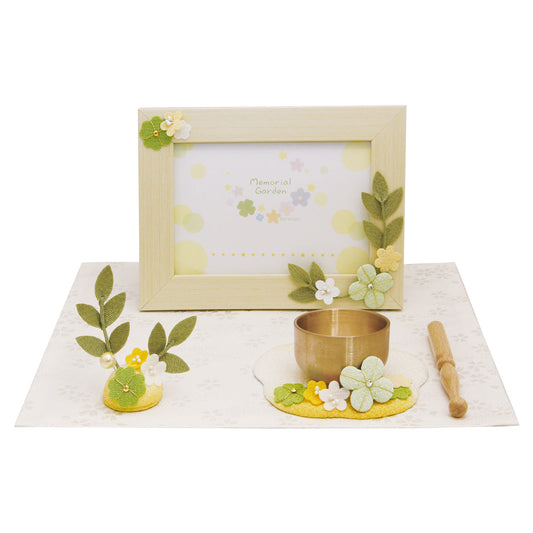 小さなまごころ祭壇