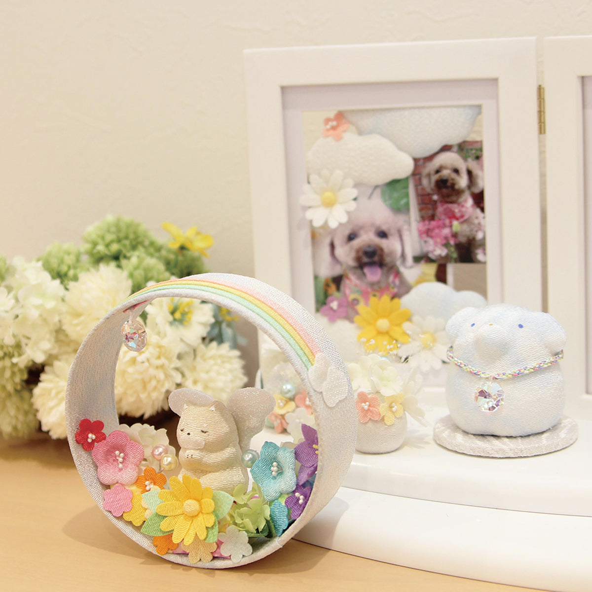 ちりめん天使と虹の花飾り
