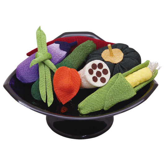 ちりめん細工お供え物 野菜ｾｯﾄ台付