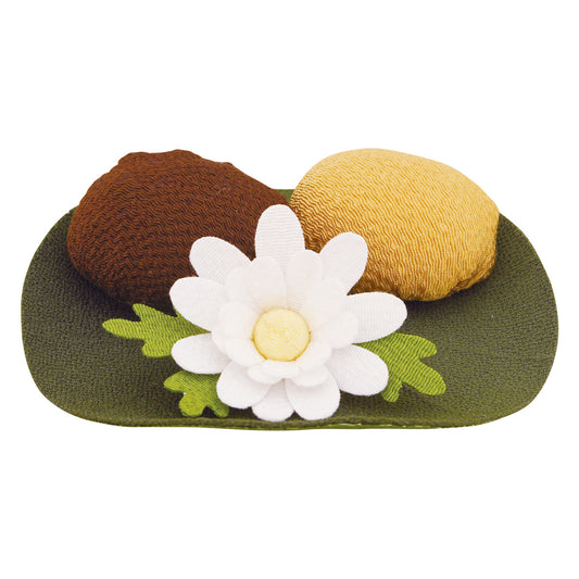 ちりめん細工　お供え菓子(小)ﾊｽ付