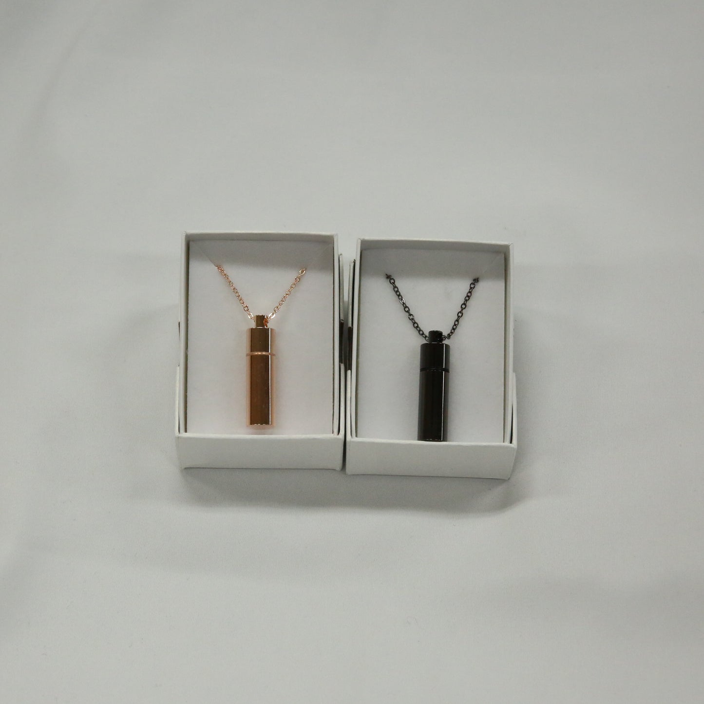 ステンレス製ペット遺骨ネックレス ガラス管入り二重構造